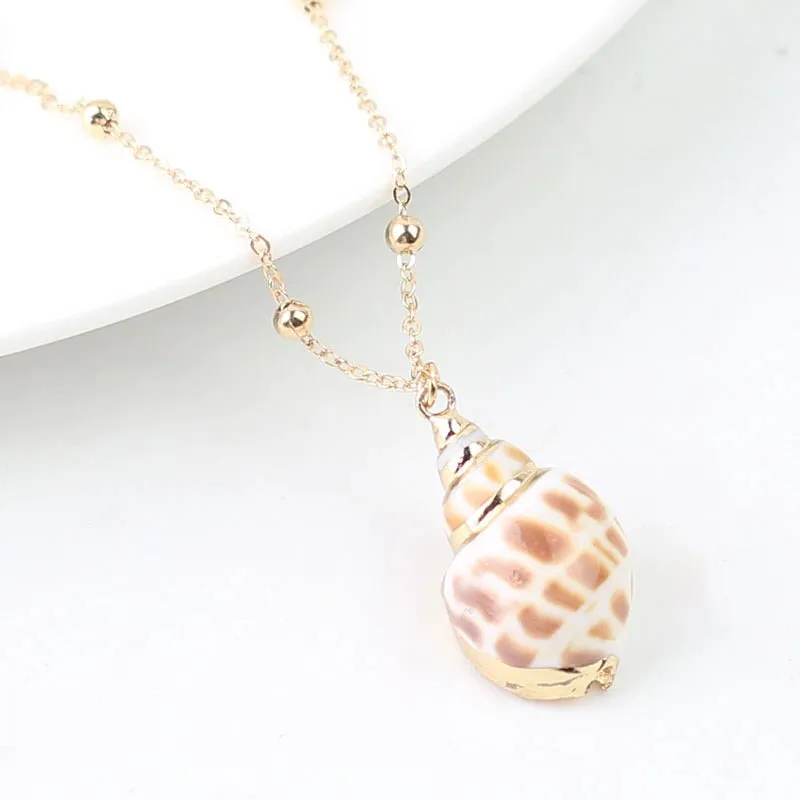 Vibrant Bohemian Summer Beach Conch Seashell Charm Necklace