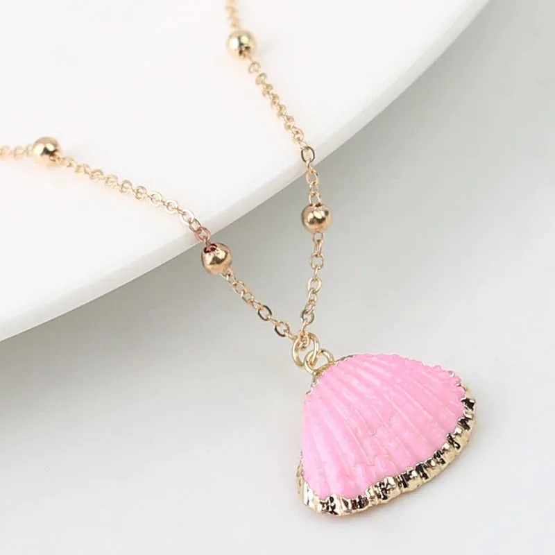 Vibrant Bohemian Summer Beach Conch Seashell Charm Necklace