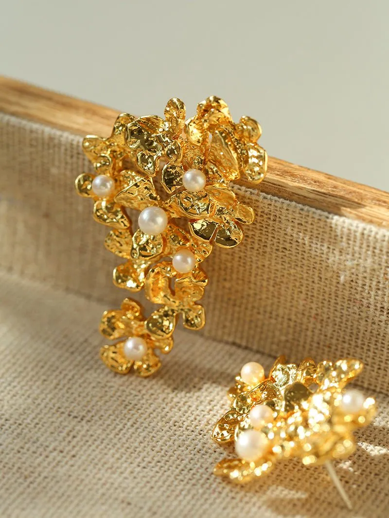 Vintage Flower Pearl Earrings